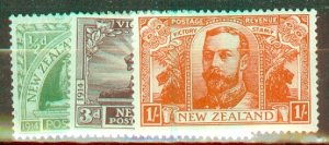 IG: New Zealand 165-70 mint CV $90.50; scan shows only a few
