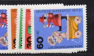 GERMANY BERLIN 9NB83-86  MNH