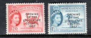 SOMALILAND PROTECTORATE 140-141 MLH QEII Overprint Leg Counil Complete set