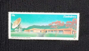 D)1985, ZIMBABWE, STAMP MAZOWE GROUND STATION, VIEW OF GROUND STATION, MNH