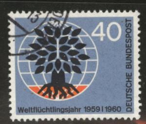 Germany Scott 808 used 1960 Refugee stamp
