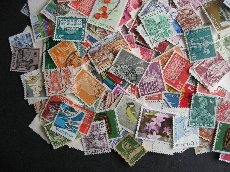 Switzerland colossal mixture (duplicates, mixed cond) 1000 25%comems 75% defins