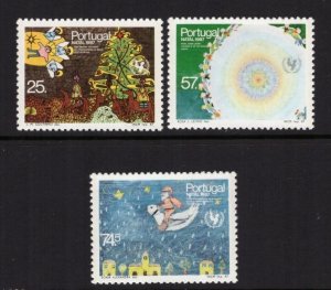 Portugal 1987 MNH Stamps Scott 1713-1715 Christmas UNICEF Children's Drawings