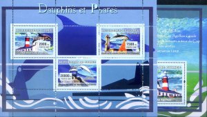 2007 Headlights and Dolphins.