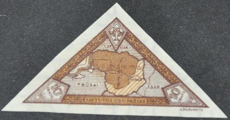 DYNAMITE Stamps: Lithuania Scott #C48  UNUSED