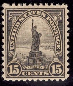 US Stamp #696 15c Liberty MINT NH SCV $12.00