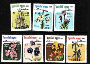 Cambodia-Sc#596-602-unused NH set-Flowers-Flora-Orchids-1985-