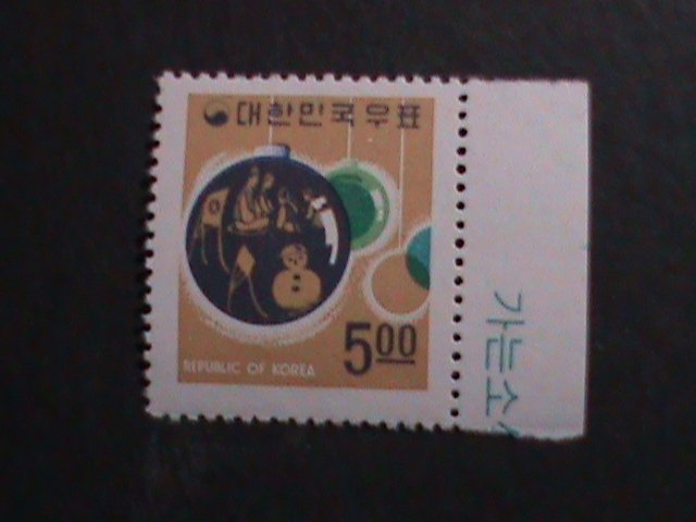 ​KOREA 1968 SC# 628-CHRISTMAS DECORATIONS-FOR CHRISTMAS & NEW YEAR MNH VF