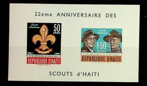 HAITI Sc C195 NH 2 SOUVENIR SHEETS OF 1962 - SCOUTS