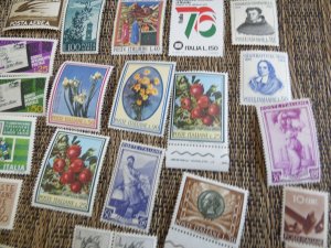 MINT STAMPS FROM  ITALY   SOME DUPLICATES