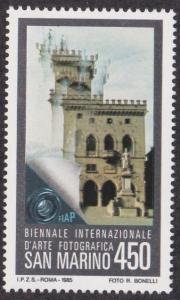 San Marino # 1092, Photograph - City Hall by Bonelli, NH, 1/2 Cat.