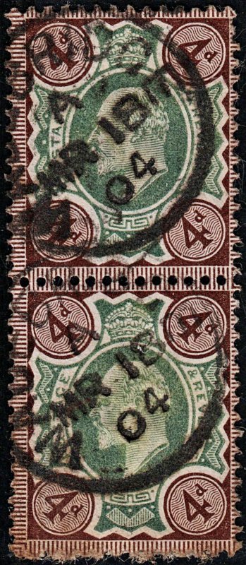 3738 GB: 4d Green,Grey brown 1902. SG235 Sc133 Mi109Iwa. Vertical Pair. Fine....