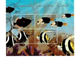 Grenadines 2004 - Tropical Fish - Sheet of 4 Stamps - Scott #2494 - MNH