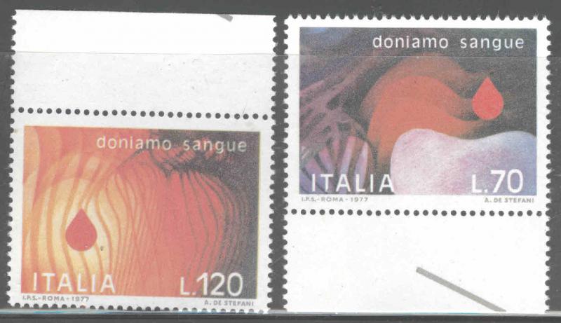 Italy Scott 1283-1284  MNH** 1977  Blood drive set