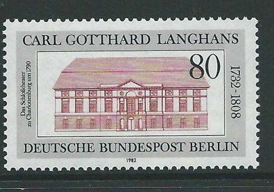 GERMANY SGB646 1982 250th BIRTH ANNIV OF CARL GOTTHARD LANGHANS MNH