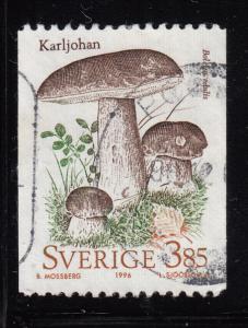 Sweden 1996 used Scott #2186 3.85k Boletus edulis Mushrooms Coil