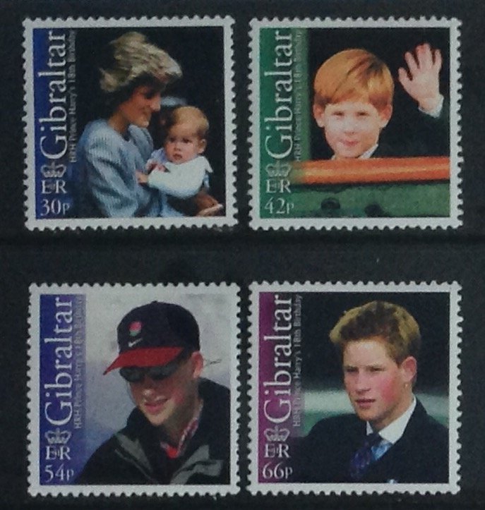 GIBRALTAR 2000 18th  BIRTHDAY PRINCE WILLIAM SG932/5 UNMOUNTED MINT