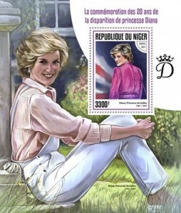 Niger - 2017 Princess Diana Stamp Souvenir Sheet Michel #5176 NIG17419b