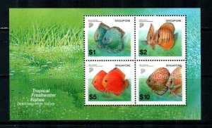 Singapore #1021a  MNH  Scott $27.50   Souvenir Sheet