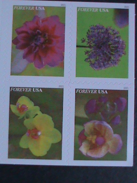 ​UNITED STATES- GARDEN BEAUTY-LOVELY FLOWERS-FOREVER MNH BOOKLET VERY FINE