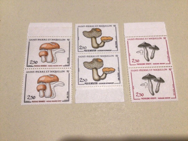 Saint Pierre & Miquelon Fungi Mint never hinged stamps  Ref A77