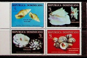 DOMINICAN REP. Sc 1300 NH BLOCK OF 4 OF 1998 - SEA LIFE - SHELLS