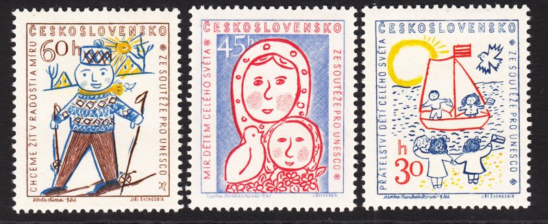 Czechoslovakia 887-889 MNH VF