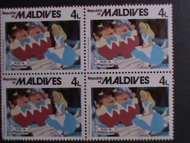 ​MALDIVE ISLANDS -1980 DISNEY CARTOON- ALICE IN WORDERLAND MNH-BLOCK VERY FINE