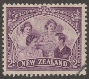 New Zealand, stamp, scott#250,   used, hinged,  2d,  violet, family
