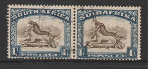 South Africa a joined pair of 1/- from KGV era good/fine used
