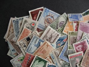 Colombia older all different packet of 100, mixed condition but worth a look!