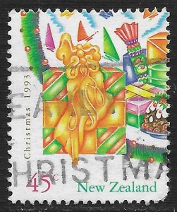 New Zealand #1166 45c Christmas - Present - Yellow Ribbon