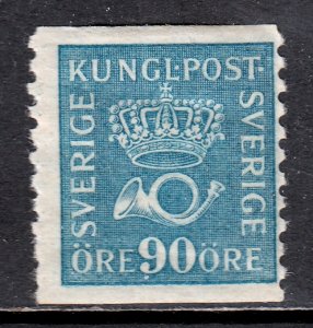 Sweden - Scott #152 - MH - Short perfs LL, a bit of creasing - SCV $60