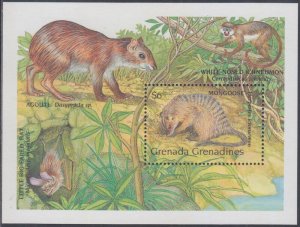 GRENADA GRENADINES Sc #163 MNH  S/S of an EGYPTIAN MONGOOSE