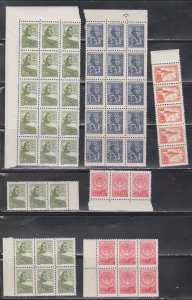 RUSSIA Hugh Lot Of MNH Multiples With Duplication - CV Over $550