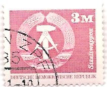 Germany DDR 2085 (used) 3m coat of arms, rose lilac (1981)