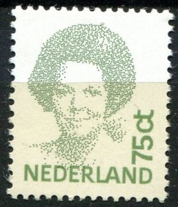 Netherlands Sc#773 MNH, 75c grn, Queen Beatrix - 1991-2000 - Type 'Inversion'...