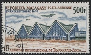 MALAGASY REPUBLIC 1968 Sc C89  500F Airmail Airport Buildings Used VF