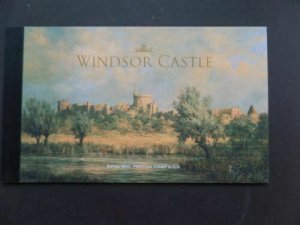 GB QEII 2017 DY20 Windsor Castle Prestige Booklet Complete in Pristine Condition 