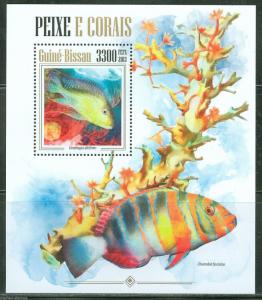 GUINEA BISSAU 2013 FISH & CORALS  SOUVENIR SHEET  MINT NH