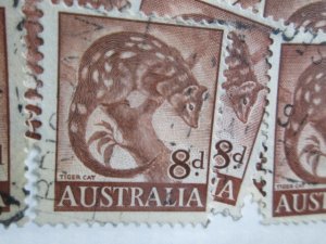 Australia #321 used  2022 SCV = $0.25