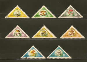 Poland 842-849 Mushrooms Triangle Stamps Used