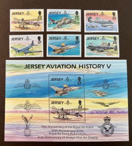 JERSEY MNH #634-9, 634a Set & Souvenir sheet *1993* Aviation  Cat $10.85