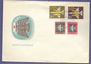 DDR - BERLIN, 1957 MULTI AIRMAIL STAMP FRANKING. UNADDRESSED COVER.  VF COND.