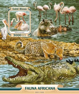 GUINE BISSAU 2016 SHEET AFRICAN FAUNA WILDLIFE WILD CATS CROCODILES gb16002b