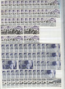 France Accumulation MNH CV$18400.00 1960-1999 Wholesale In 4 Albums