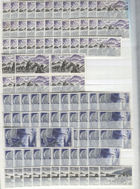 France Accumulation MNH CV$18400.00 1960-1999 Wholesale In 4 Albums