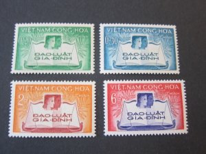 Vietnam 1960 Sc 128-31 set MH