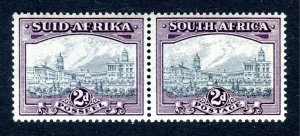 South Africa 1933. Unused pair x 2d grey & dull purple. Mint. VLH. SG58a.