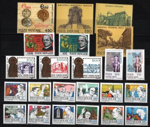 VATICAN 1984 COMPLETE YEAR SET OF 23 STAMPS & BOOKLET MNH